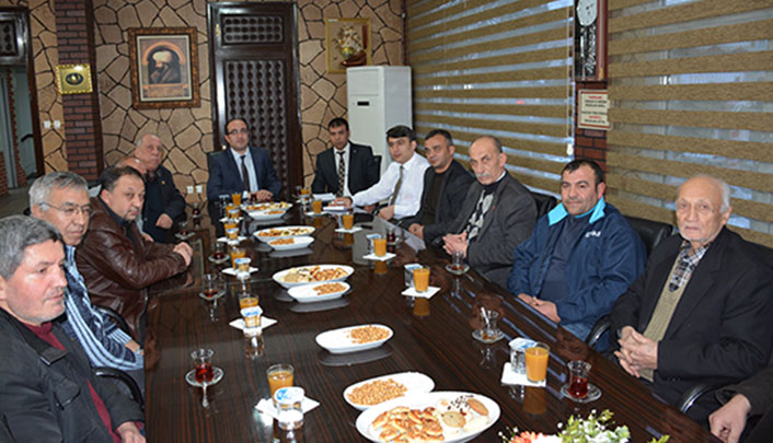 Başkan Mustafa Çöl Mahalle Muhtarlarıyla Biraraya Geldi