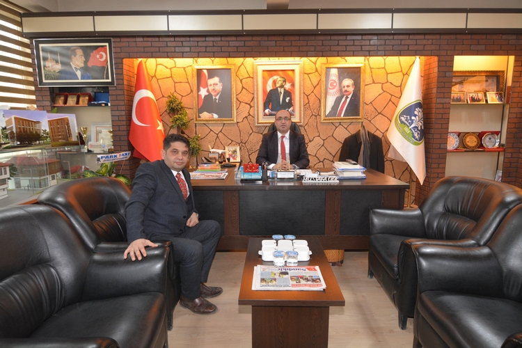 EGE BÖLGESİ AFYONKARAHİSAR DERNEKLERİ FEDERASYONUNDAN BAŞKAN ÇÖL’E ZİYARET