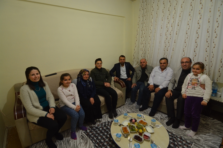 BAŞKAN MUSTAFA ÇÖL İFTAR ZİYARETLERİNE DEVAM EDİYOR