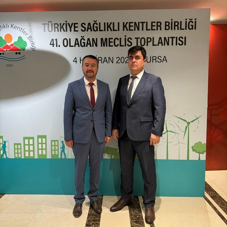 Başkan Adnan Öztaş ve Meclis Üyesi Ali Tekin Türkiye Sağlıklı Kentler Birliği Toplantısına Katıldı