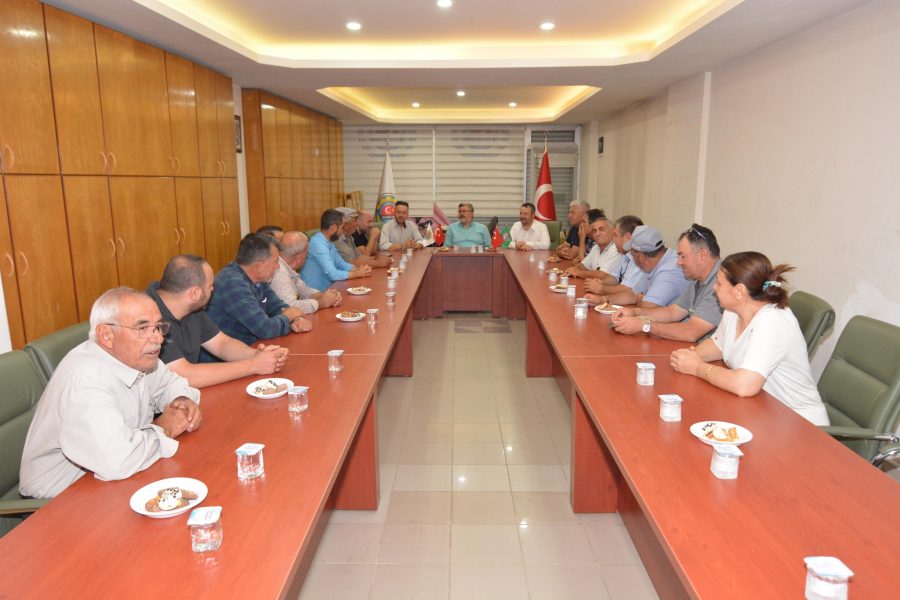 Milletvekilimiz Sayın Av. Ali Özkaya’dan Sandıklı Ziraat Odası’na Hayırlı Olsun Ziyareti