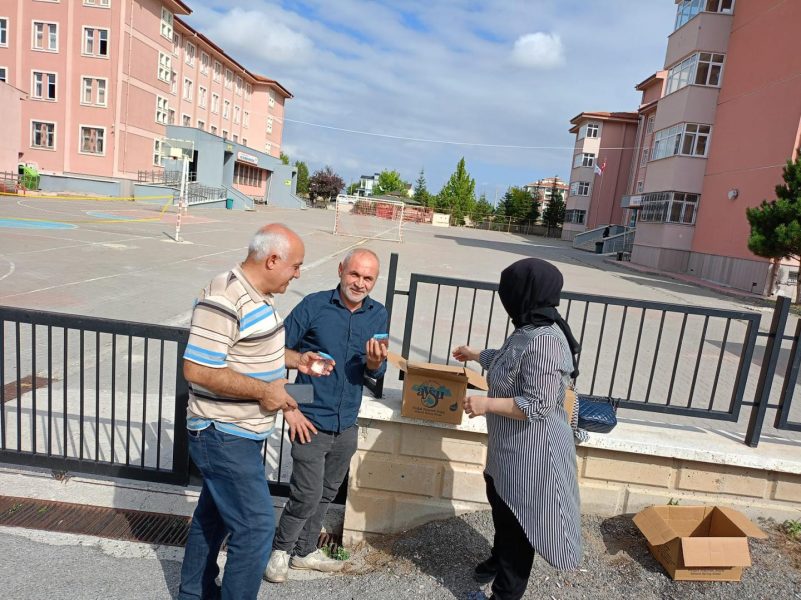 Başkan Öztaş’tan Sınav Günü İkram