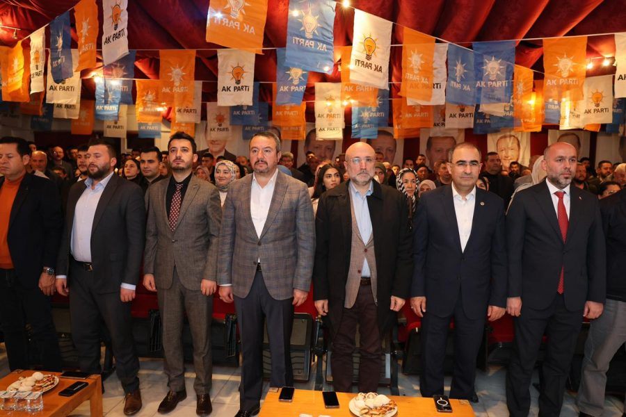 AK Parti Sandıklı Gençlik Kolları’nda Bayrak Değişimi