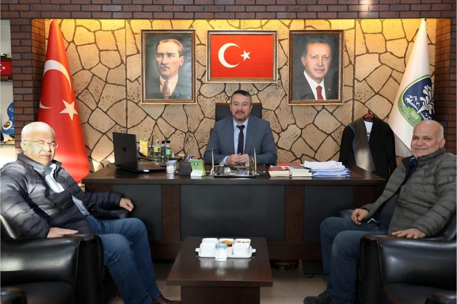 AK Parti Sinanpaşa İlçe Başkanı İsmail Aktürk’ten Başkan Öztaş’a Ziyaret