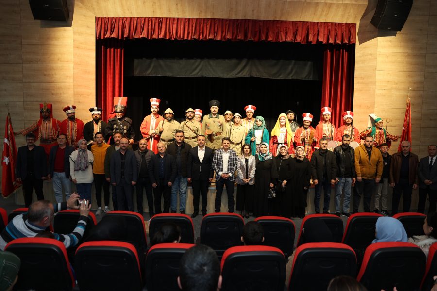 18 Mart Çanakkale Zaferi Tiyatrosu Büyük Beğeni Topladı