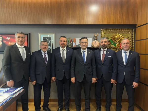 Sandıklı Belediye Başkanımız Adnan Öztaş, Gazi Meclisimizde Milletvekillerimizi Ziyaret Etti