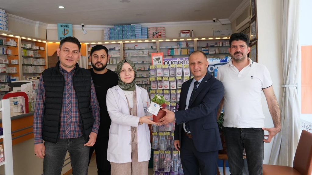 Sandıklı’da Eczacılar Günü Kutlandı